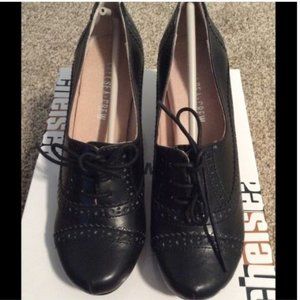 Chelsea Crew Black Mission Pump Sz 39, NWB